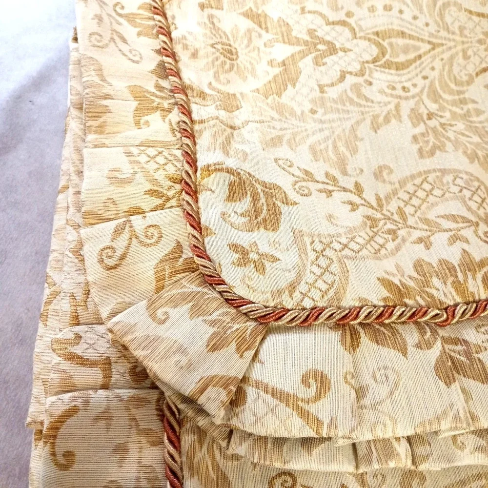 Croscill Excelsior Gold Paisley Scroll (2) Standard Pillow Shams Cording Ruffle